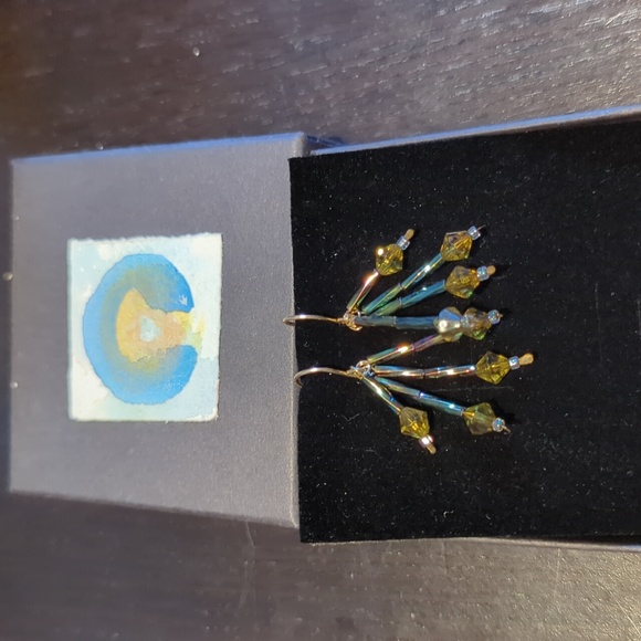 Svarowski beads on 14k rolled gold earrings in hand painted gift box - Picture 2 of 5